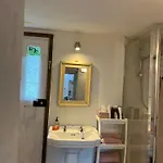 Bed & Breakfast The Door