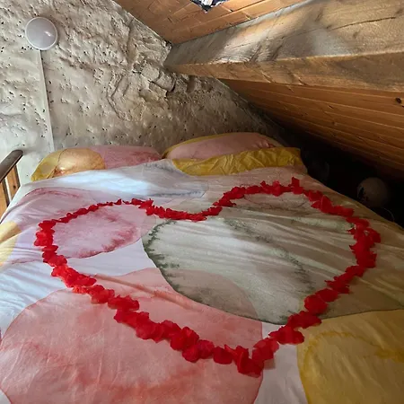 Bed & Breakfast The Door *