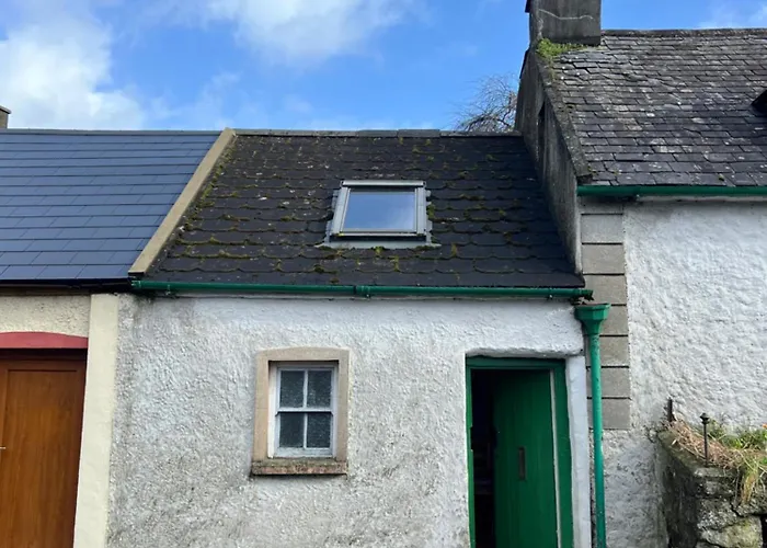 The Door 3* Thomastown (Kilkenny)