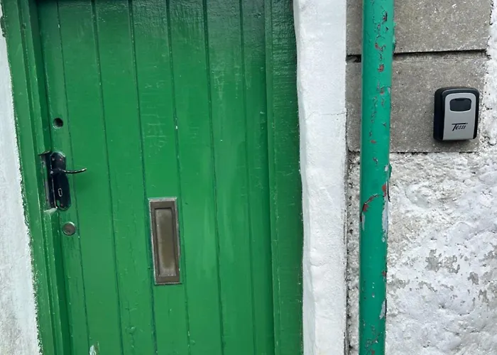 The Door 3* Thomastown (Kilkenny)
